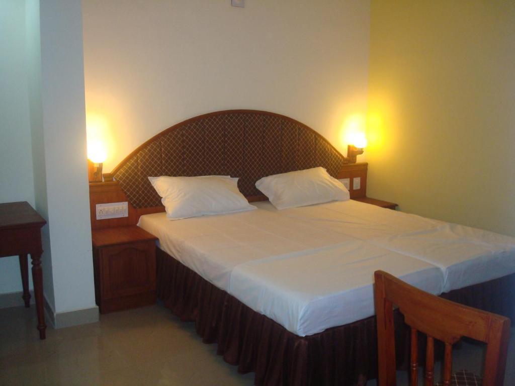 Casa Linda Hotel Kochi Exterior foto